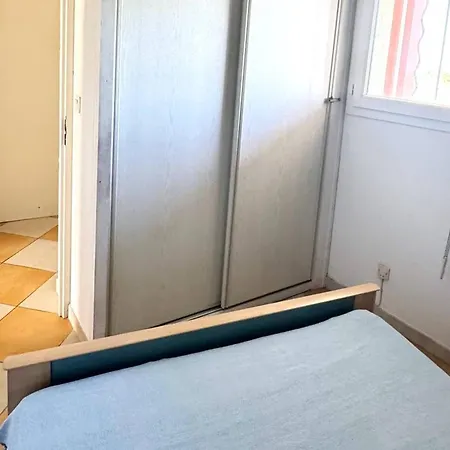 Grand T2 Cabine, Vue Mer, Parking, Au Coeur Du Mail De Rochelongue - Fr-1-607-231 *
