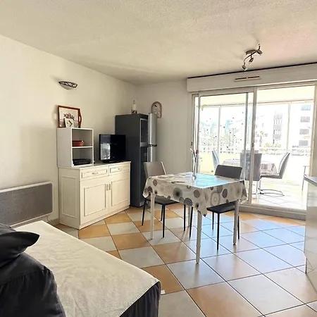 Grand T2 Cabine, Vue Mer, Parking, Au Coeur Du Mail De Rochelongue - Fr-1-607-231 Apartment *